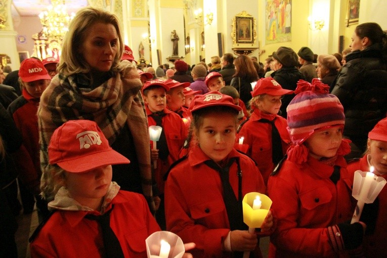 Procesja fatimska w Oleśnie