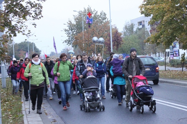 Pielgrzymka do Trzebnicy 2015 - cz. 1