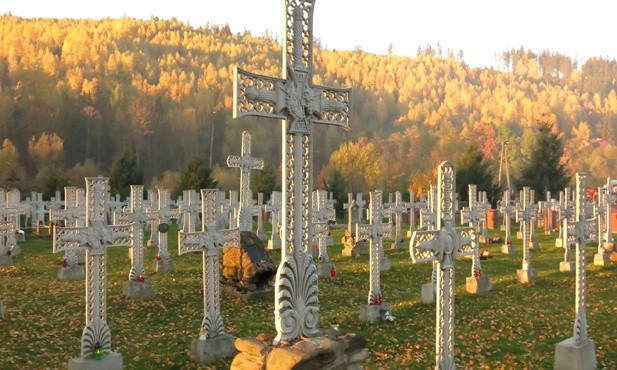 Cmentarz w Rajczy
