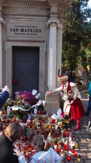 Wszystkich Świętych na cmentarzu Rakowickim - cz. 2