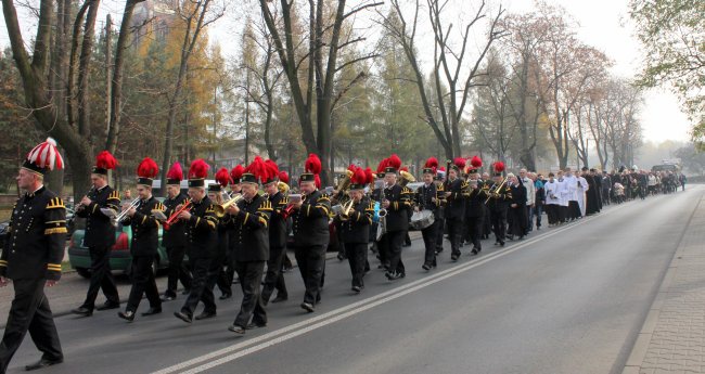 Pomnik ofiar Tragedii Górnośląskiej w Bytomiu