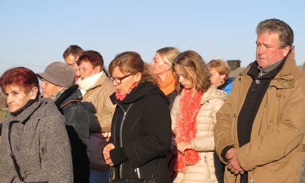 Z Krzyżem w byłym KL Birkenau