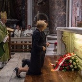 Prezydent otrzymał relikwie Jana Pawła II
