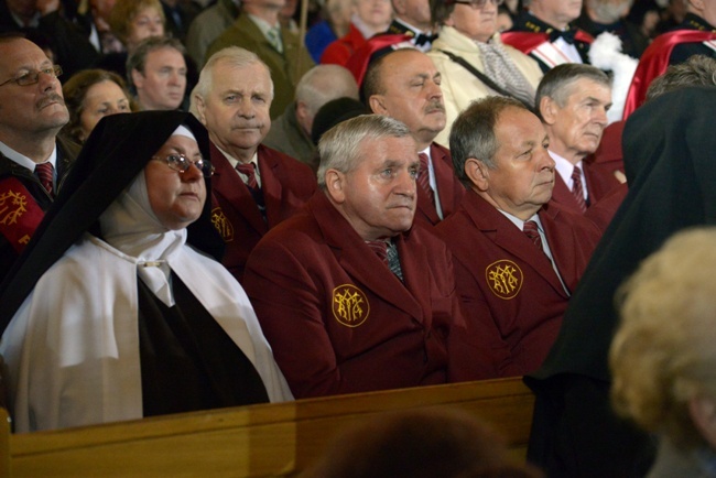 Relikwie Apostołów Miłosierdzia w skarżyskiej Ostrej Bramie