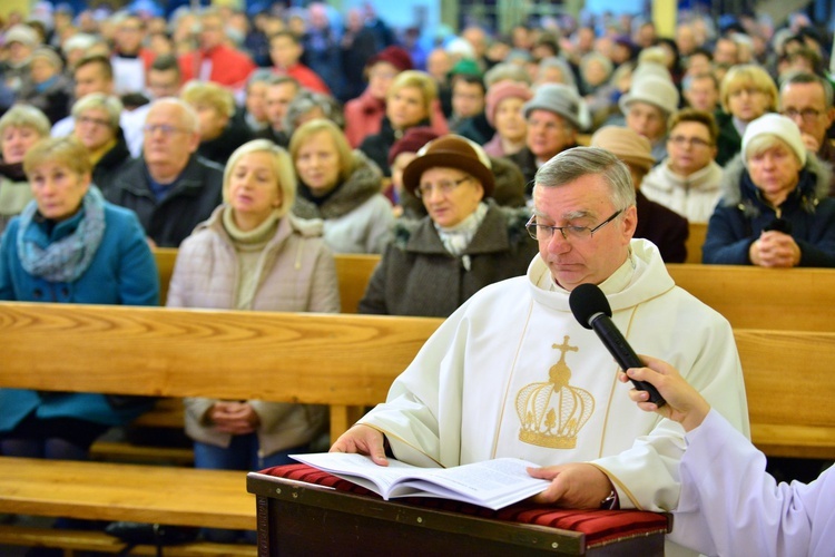 Dzierżoniów. Chrystus Król