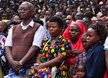 Niech świadectwo męczenników ugandyjskich pomaga nam dotrzeć do potrzebujących