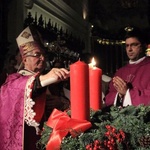 Powitanie symboli ŚDM i Eucharystia na rozpoczęcie Adwentu