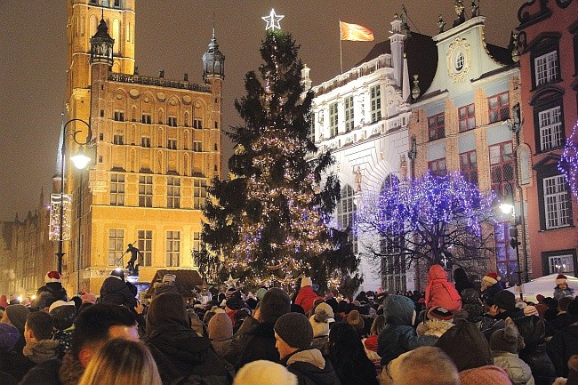 Choinka gigant i Mikołaj nad Motławą 