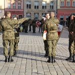 Zaprzysiężenie żołnierzy ochotników i wizyta ministra Macierewicza