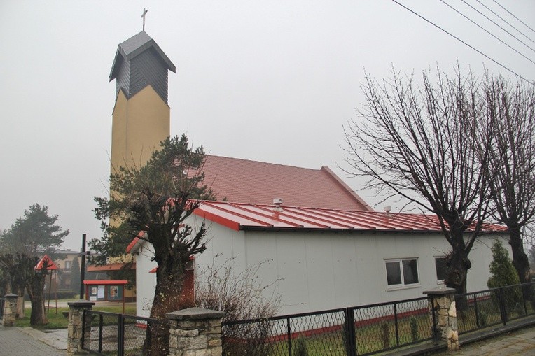 Nowy kościół w Chorzowie-Maciejkowicach