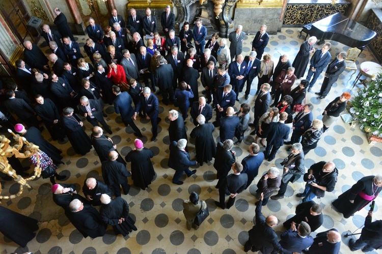 Konferencja w Książu