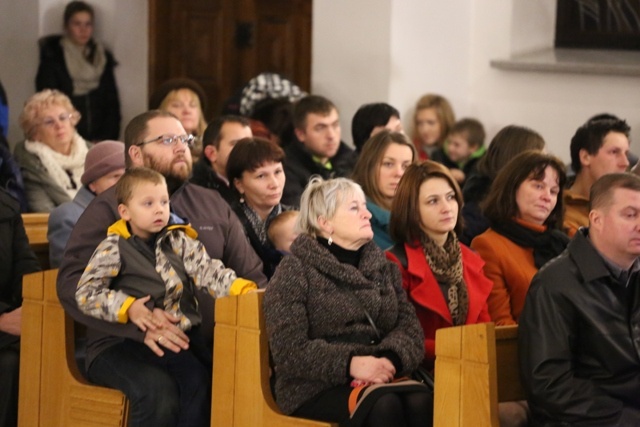 Uczniowie z Łękawicy o bł. ojcu Michale Tomaszku