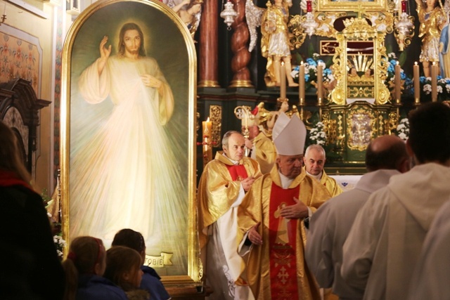 Znaki Bożego Miłosierdzia w Rychwałdzie