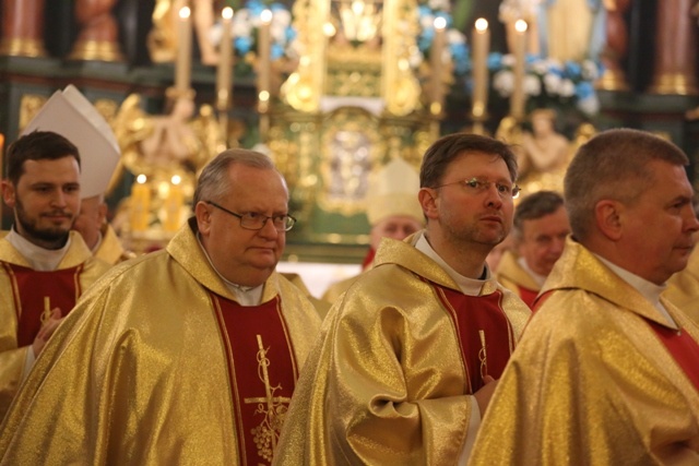 Znaki Bożego Miłosierdzia w Rychwałdzie