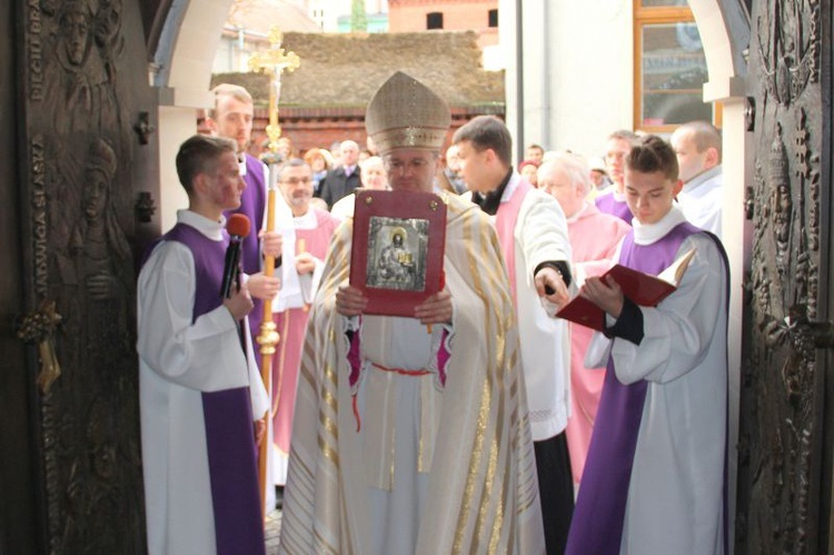 Drzwi Święte w Zielonej Górze już otwarte 