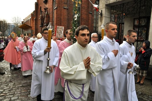 Otwarcie Drzwi Świętych w katedrze