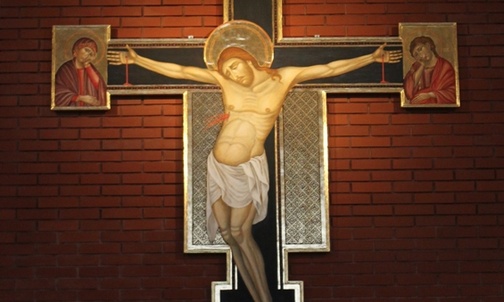 Krzyż w hermanickim kościele NMP Królowej Polski