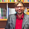 Prof. Żurek podkreśla wielkie znaczenie i rolę edukacji religijnej w rodzinach chrześcijańskich