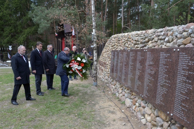 2015.04.30 - 75. rocznica śmierci mjr. Henryka Dobrzańskiego "Hubala", pierwszego partyzanta II wojny światowej