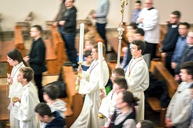  W ciągu roku ministranci przechodzą różne kursy.  Najbliższy, w lutym, będzie skierowany do animatorów liturgicznych