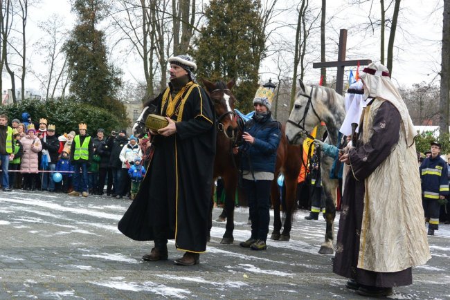 Orszak Trzech Króli 2016 w Lublińcu