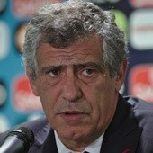 Trener piłkarskiej reprezentacji Portugalii zainaugurował “wioskę” świąteczną