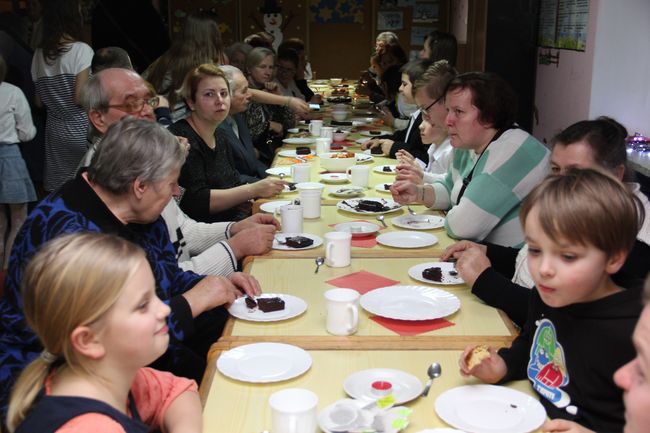 Dzień Babci i Dziadka na świetlicy Caritas