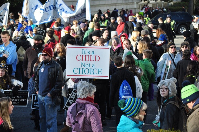 Amerykanie przeciw aborcji na życzenie