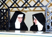S. Teresa (z lewej) i s. Bernadeta nie myślały, że kiedyś będą razem w Zakonie Świętej Klary 