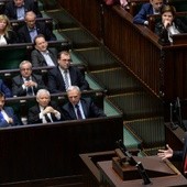 Sejm uchwalił budżet na 2016 r. 