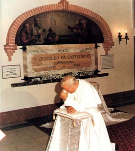 Relikwie ojca Pio i o. Leopolda Mandića już w Rzymie