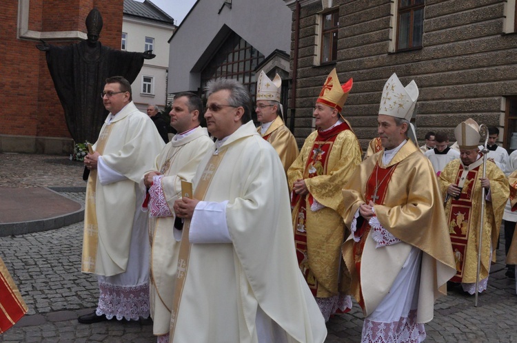 Święcenia bp. Leszka Leszkiewicza, cz. I