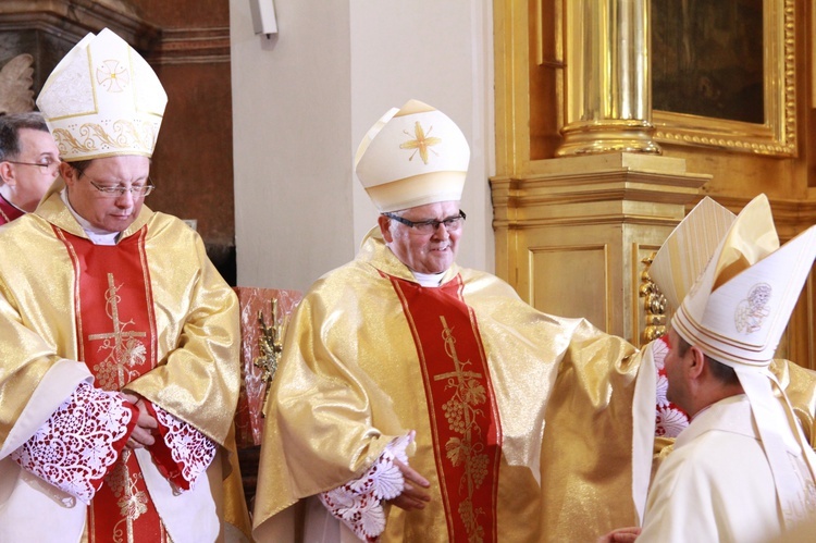 Święcenia biskupie ks. Leszkiewicza, cz. I. Liturgia i ryt święceń