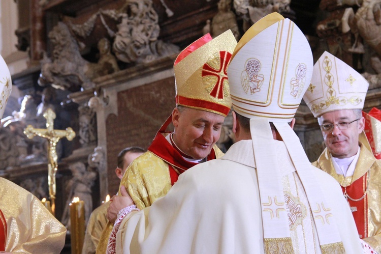 Święcenia biskupie ks. Leszkiewicza, cz. I. Liturgia i ryt święceń