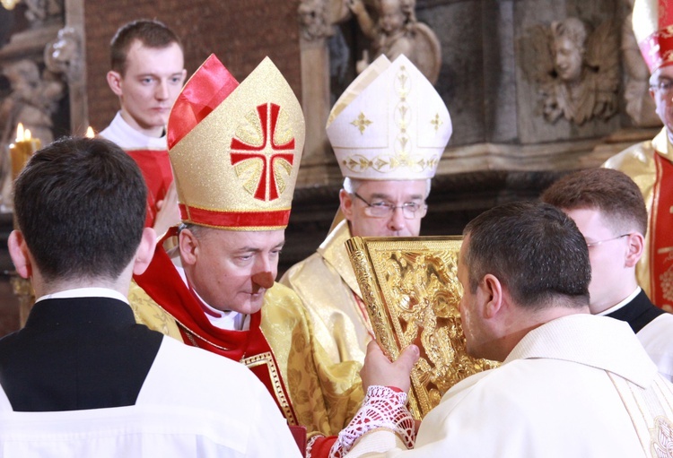 Święcenia biskupie ks. Leszkiewicza, cz. I. Liturgia i ryt święceń