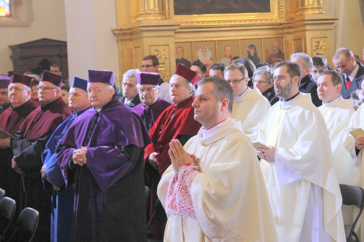 Święcenia biskupie ks. Leszkiewicza, cz. I. Liturgia i ryt święceń