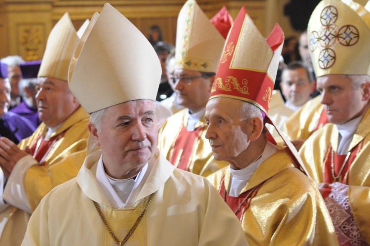 Święcenia biskupie ks. Leszkiewicza, cz. I. Liturgia i ryt święceń