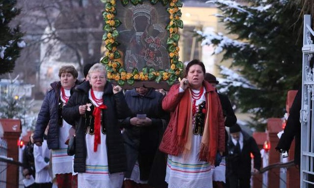 Na spotkanie z Miłosiernym wyszła prawie cała parafia św. Jakuba