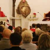 Bp Roman Pindel przewodniczył Eucharystii dla pracowników służby zdrowia