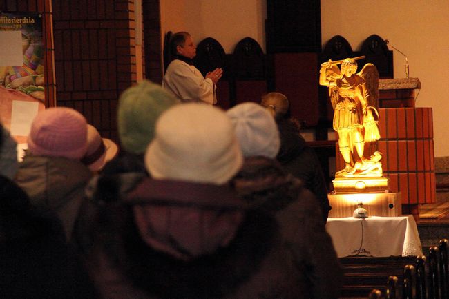 Peregrynacja figury św. Michała Archanioła w sanktuarium św. Józefa w Słupsku
