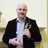  Dr n. med. Janusz Wojtacki, onkolog, od prawie 30 lat związany z Hospicjum im. ks. E. Dutkiewicza w Gdańsku