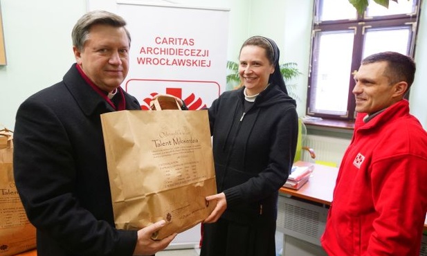 Abp Józef Kupny podzielił się talentem