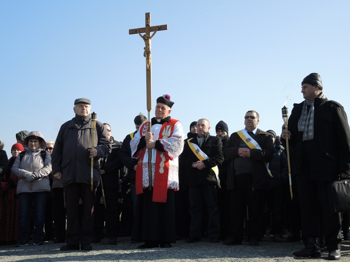 Droga Krzyżowa na terenie KL Auschwitz-Birkenau