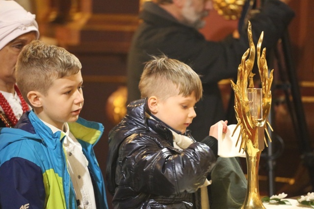 Znaki Bożego Miłosierdzia we Włosienicy