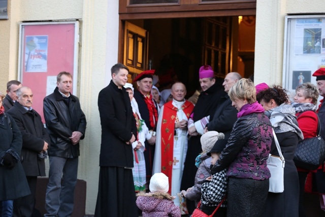 Znaki Bożego Miłosierdzia we Włosienicy