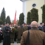 Pomnik Niezłomnym - Ojczyzna w Morawicy