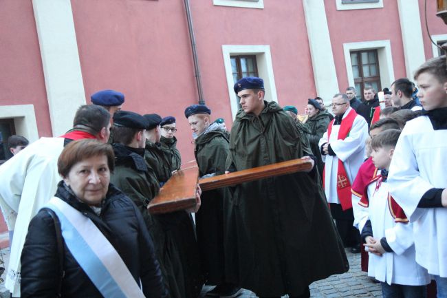 Symbole ŚDM we Wschowie