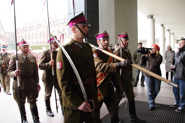 Rozpoczęcie konnej pielgrzymki z Łagiewnik do Rzymu