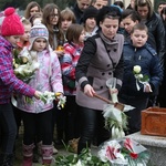 Ostatnie pożegnanie 9-letniej śp. Klaudii Pająk z Pisarzowic