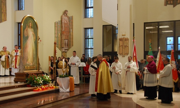 Znaki Miłosierdzia w Kętach na Osiedlu